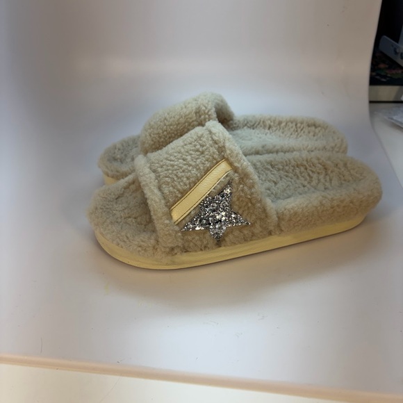 Golden Goose Cream Fuzzy Slides with Glitter Star - Picture 7 of 9